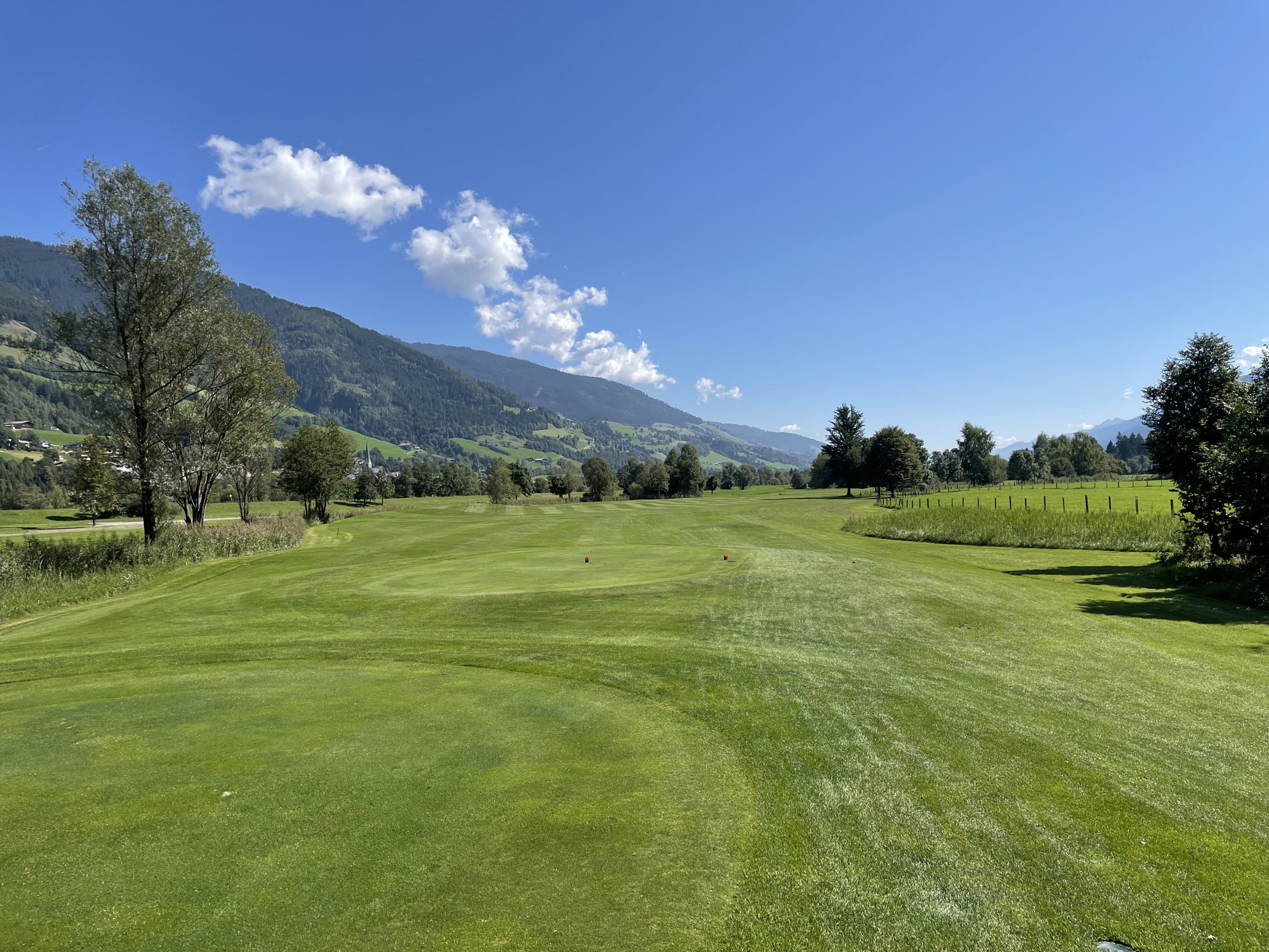 Golfclub Nationalpark Hohe Tauern, Mittersill, Österreich, Loch 1-9 (Fotos)